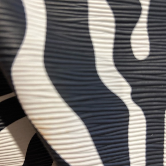 Got Zebra print clutch! - Picture 8 of 17